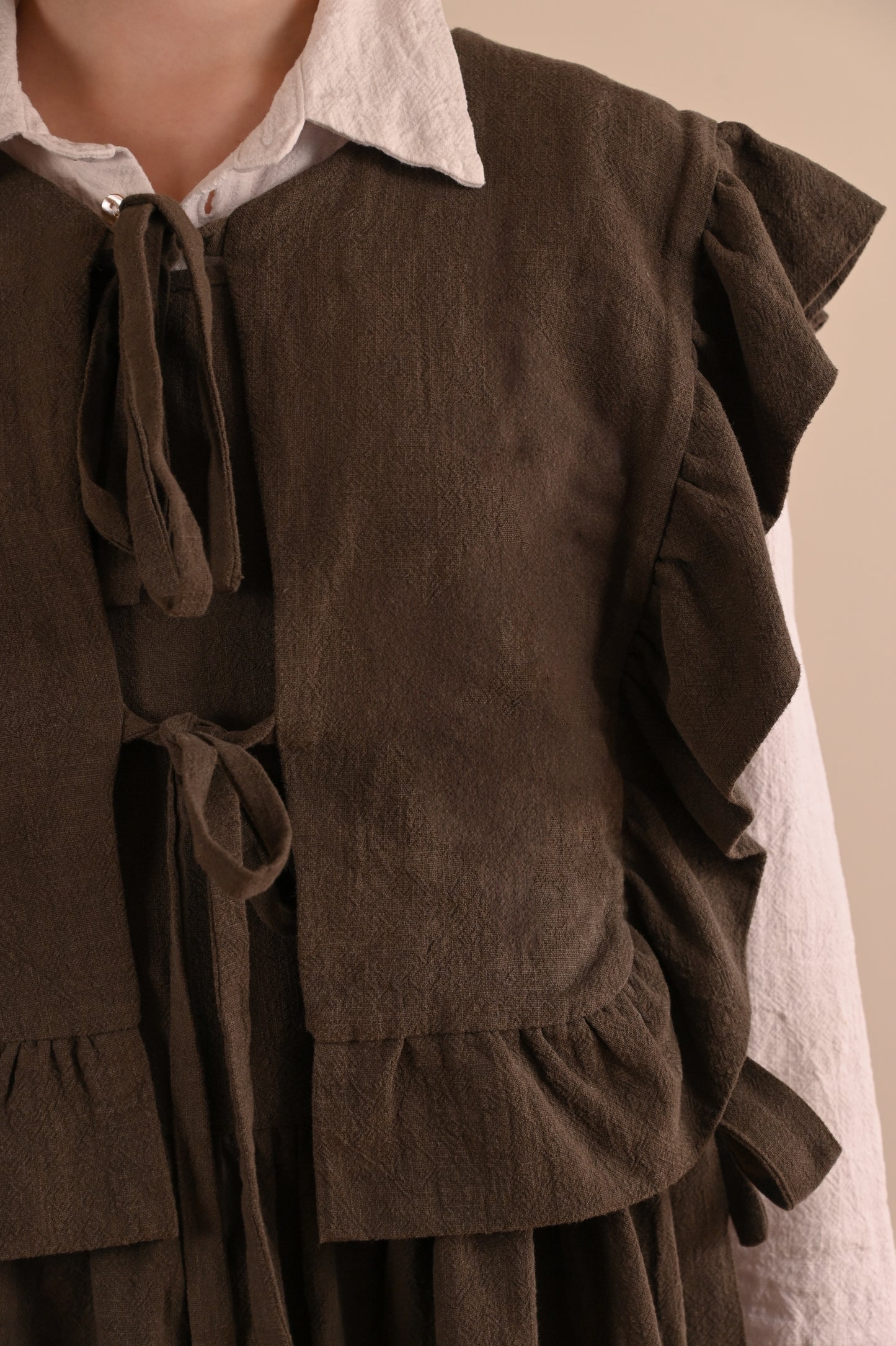 Ramie Ruffle Vest