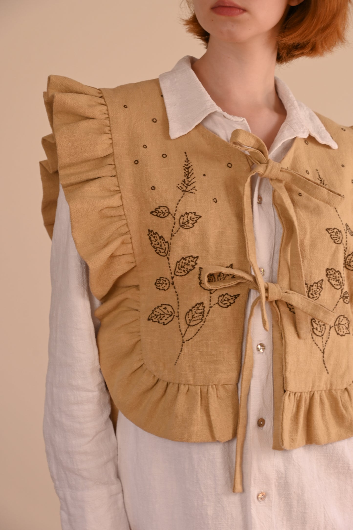 Ramie Ruffle Vest